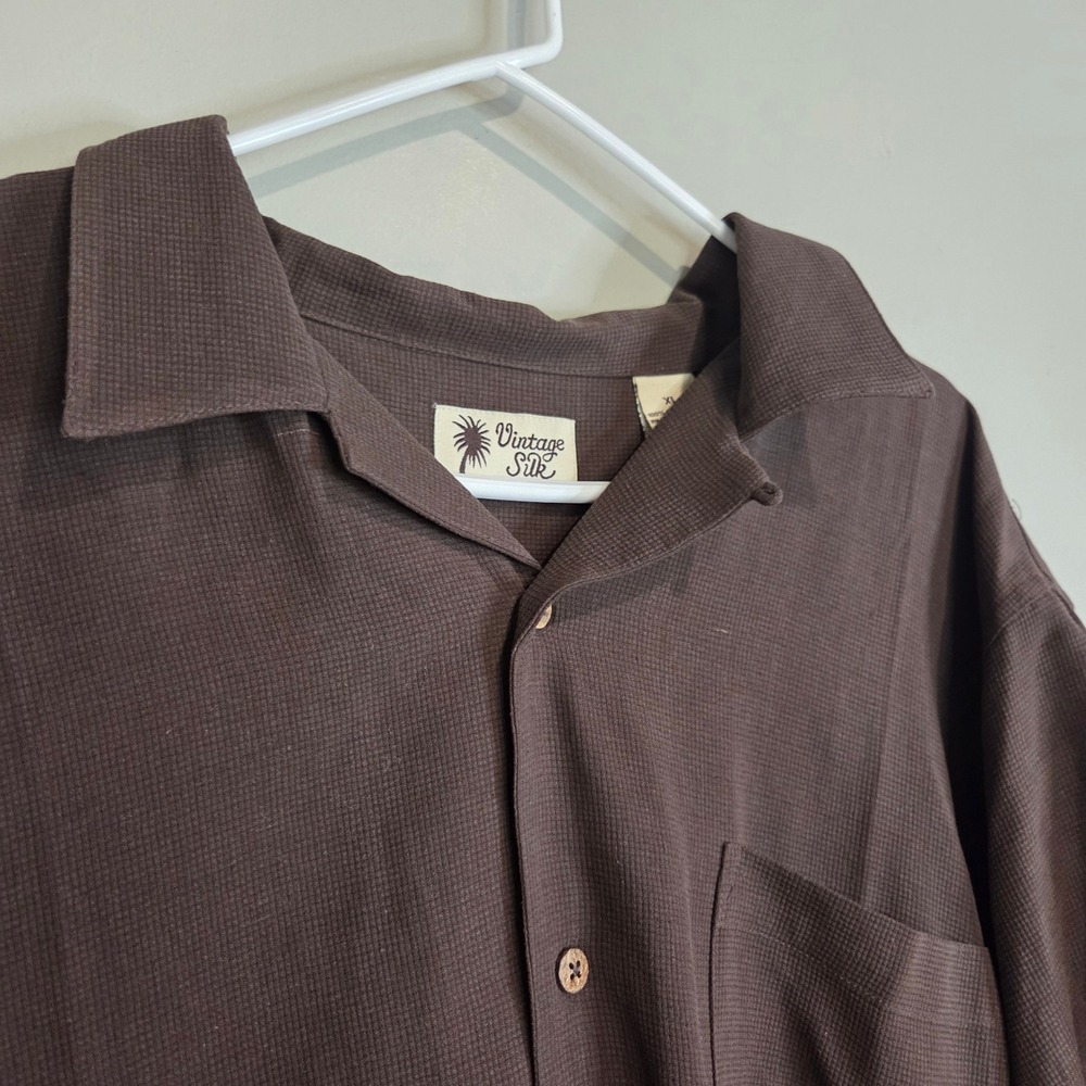 Vintage Silk Shirt Mens XL Brown Short Sleeve Button Up 100% Silk Textured Solid